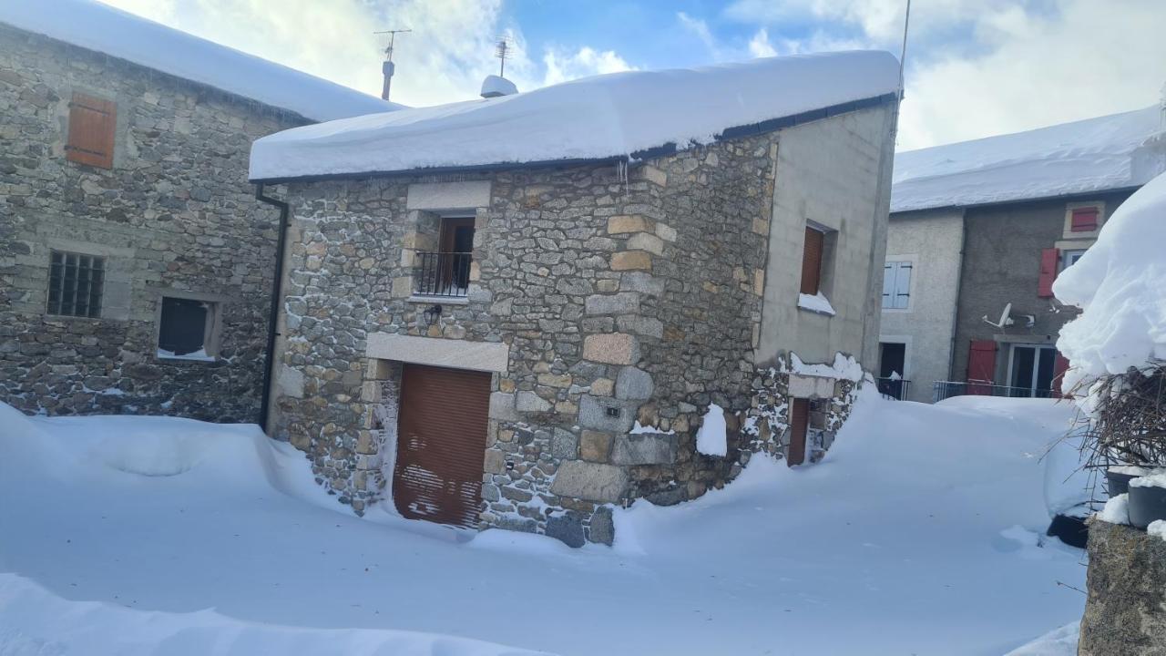 Апартаменты Grange De Caractere En Pierre Al Badiu La Llagonne Экстерьер фото